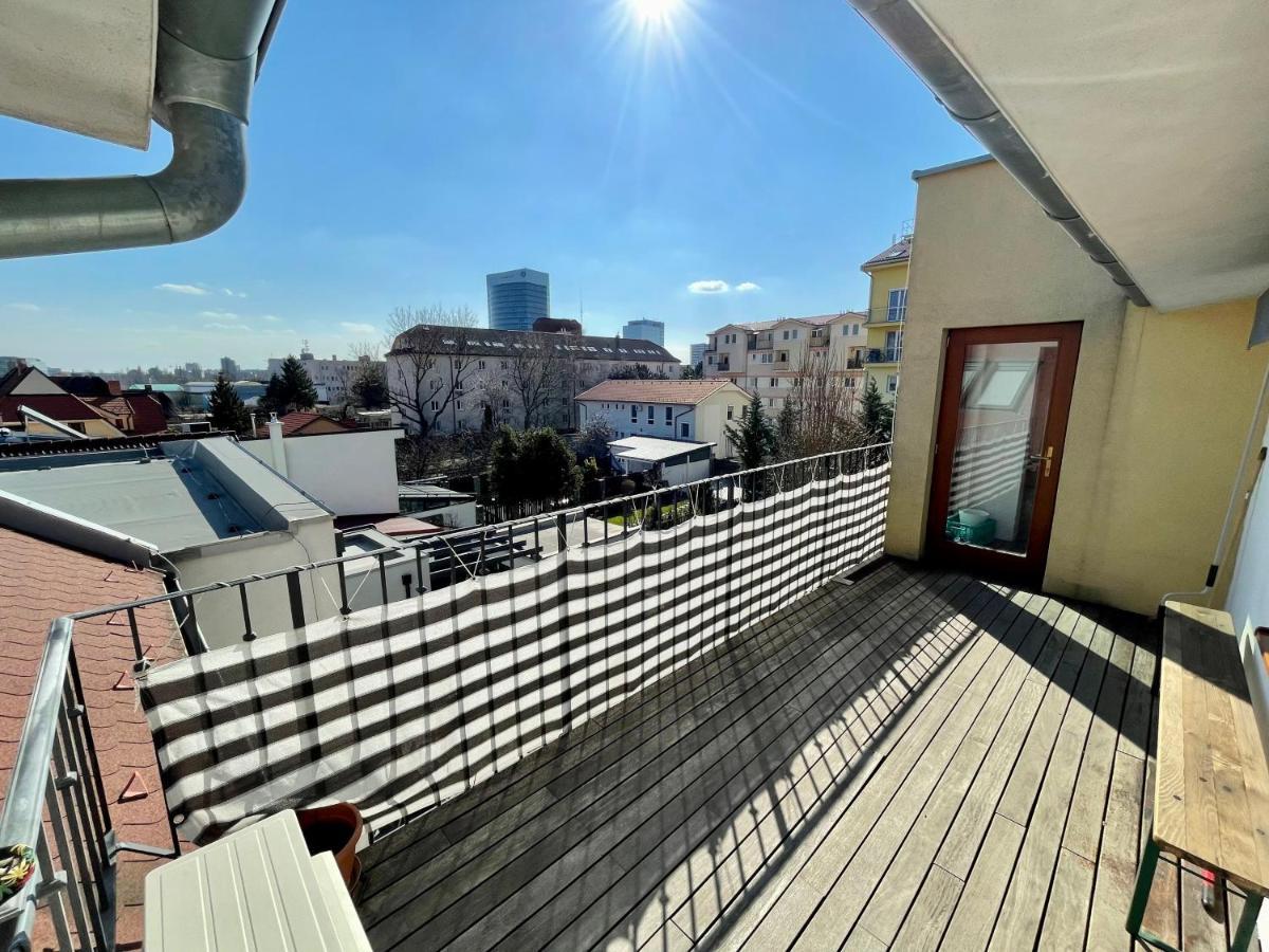 Beautiful And Romantic Penthouse With Two Terraces Bratislava Dış mekan fotoğraf